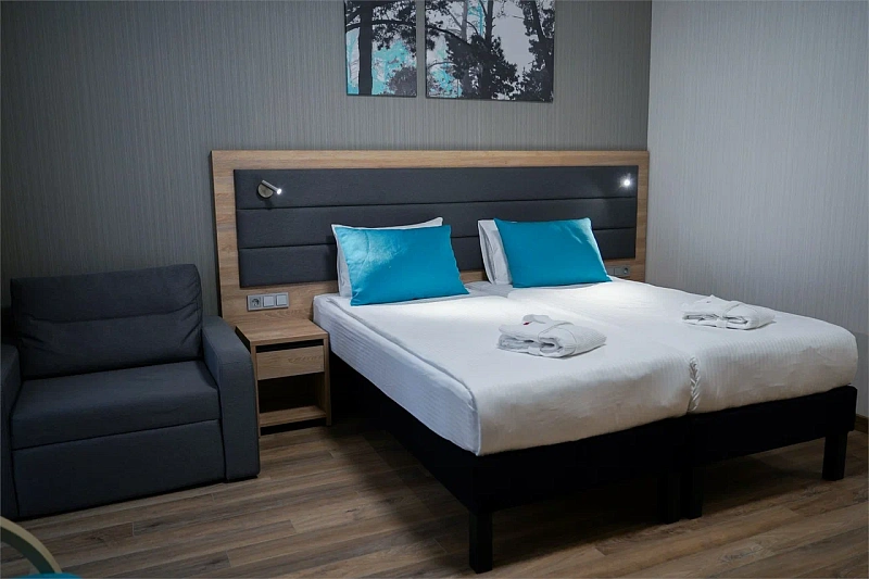 Люкс 2–местный 2-комнатный Люкс (корпус Лермонтовский)